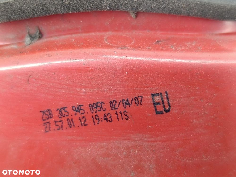 LAMPA TYLNA LEWA VW PASSAT B6 3C5945095C SEDAN - 2