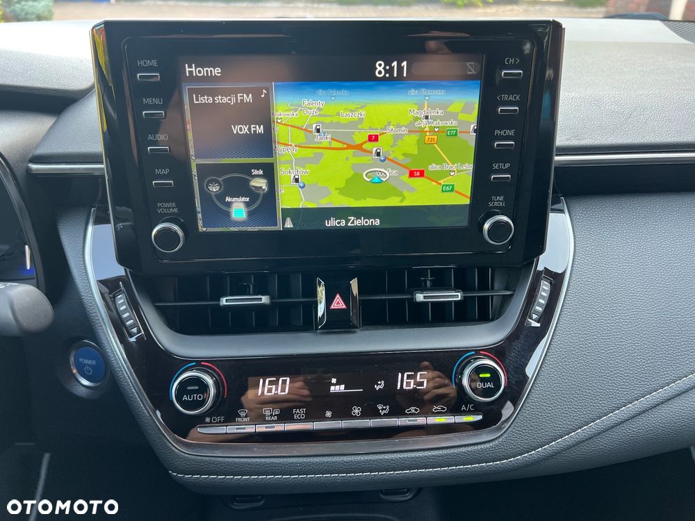 Toyota Corolla 1.8 Hybrid Comfort - 30