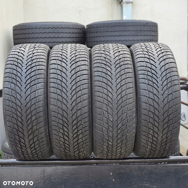 205/55R17 Nokian WR SNOWPROOF P 95V XL 7mm KOMPLET OPON ZIMA EK198A