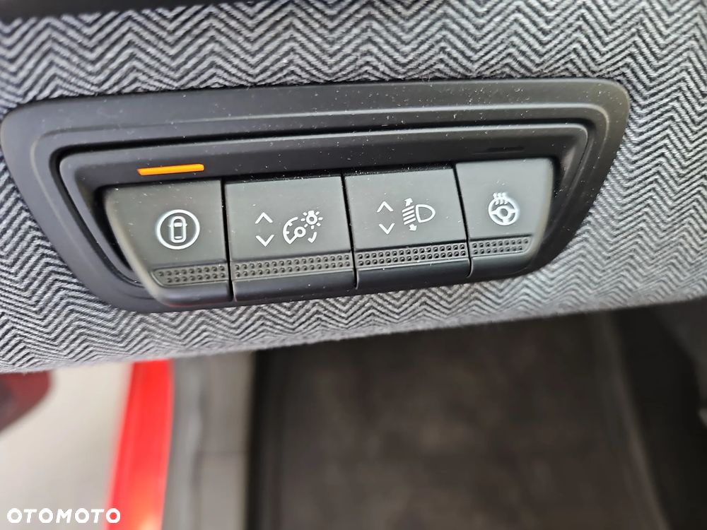 Renault Clio 1.0 TCe Techno - 27