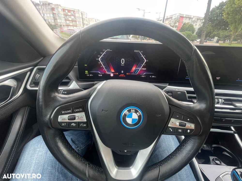 BMW i4 eDrive40 - 21