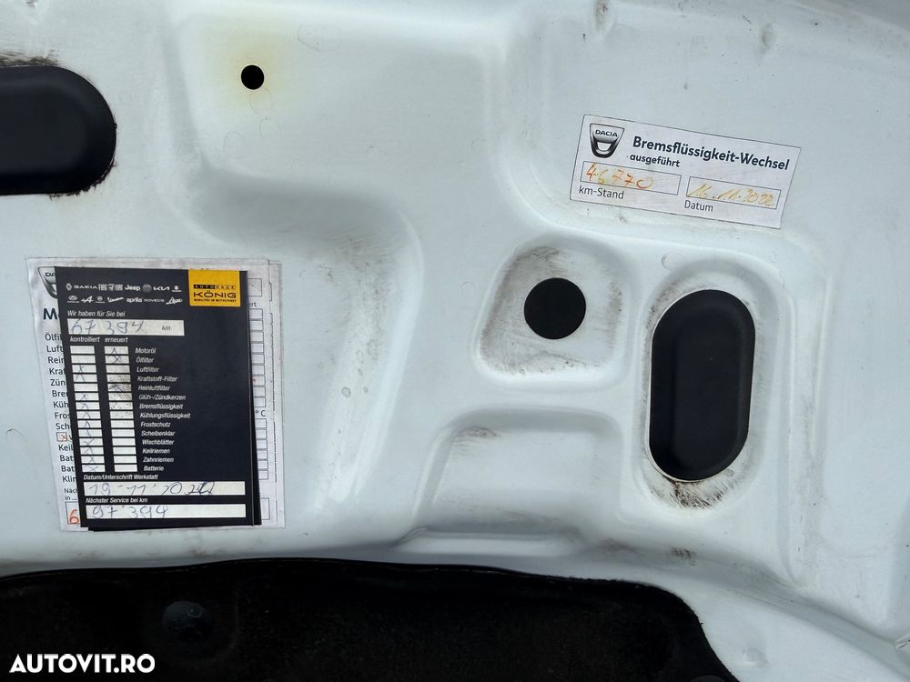 Dacia Duster 1.6 SCe Comfort - 10