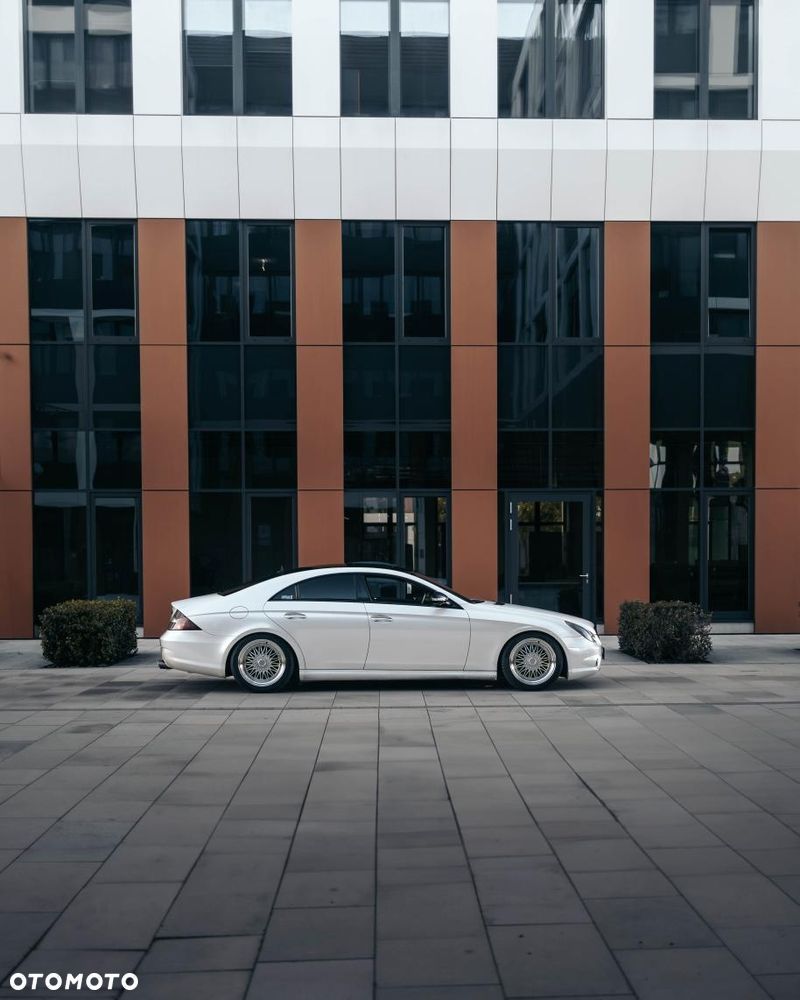 Mercedes-Benz CLS, 2004