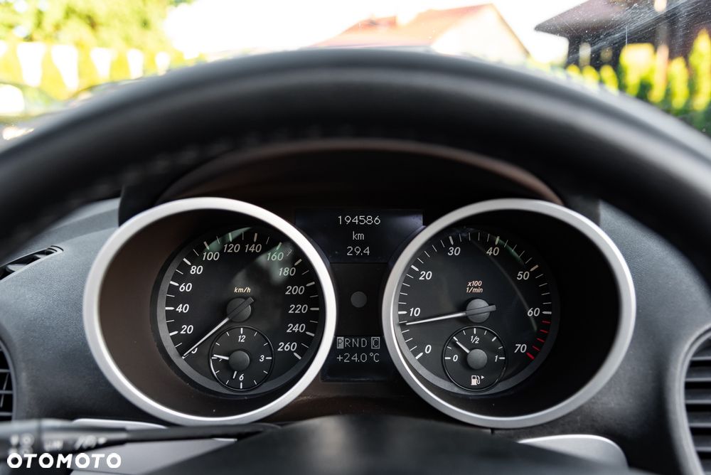Mercedes-Benz SLK - 28