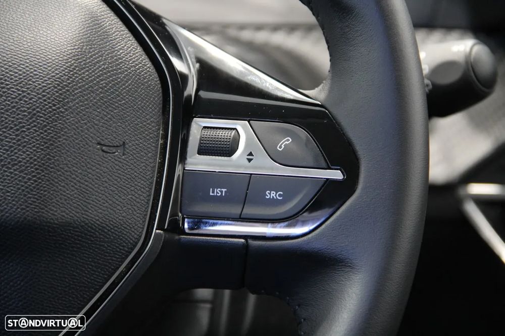 Peugeot 208 1.2 PureTech Active Pack - 11