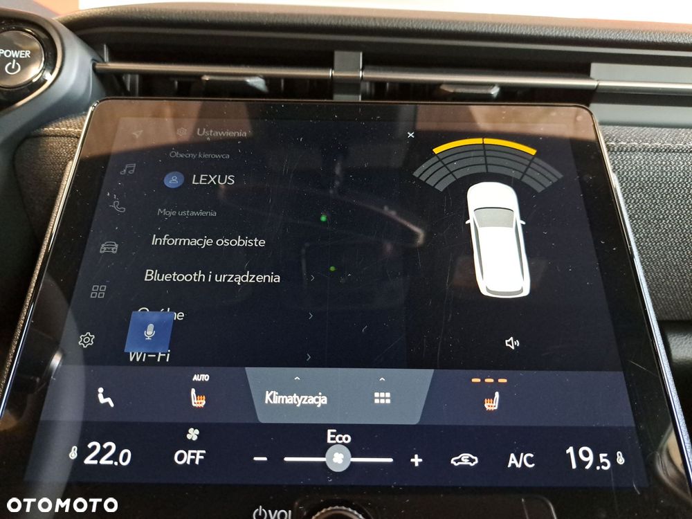 Lexus LBX 1.5 Hybrid - 23