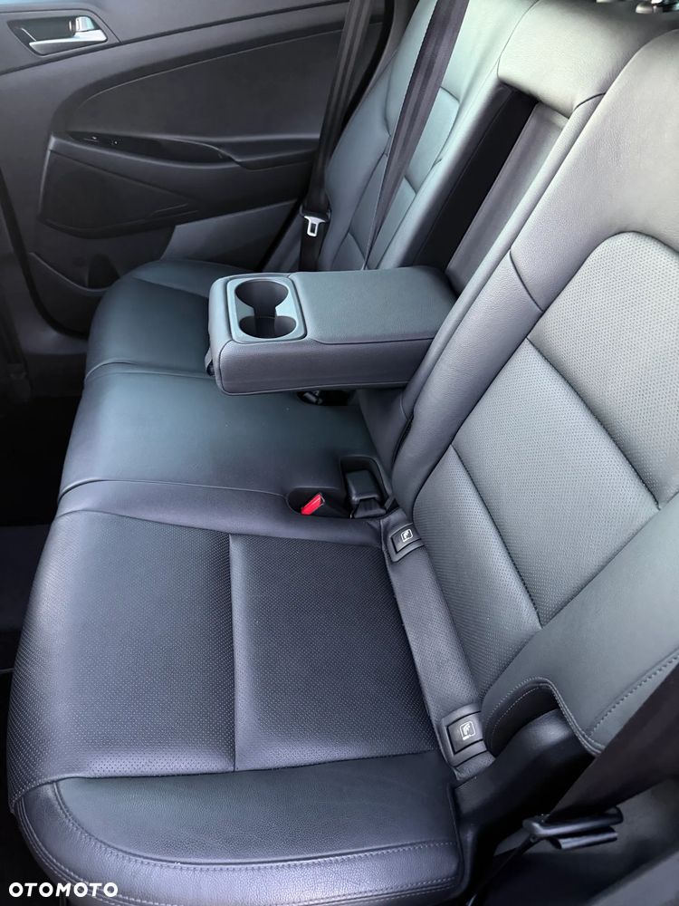 Hyundai Tucson 1.6 T-GDI Style 4WD - 24