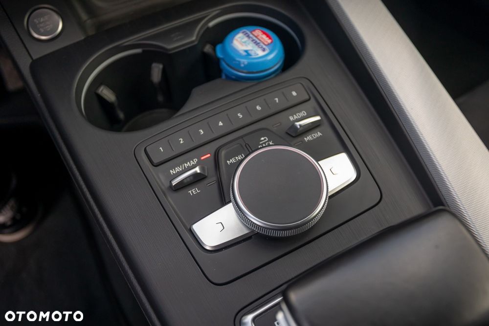 Audi A4 Avant 2.0 TDI S tronic quattro sport - 29