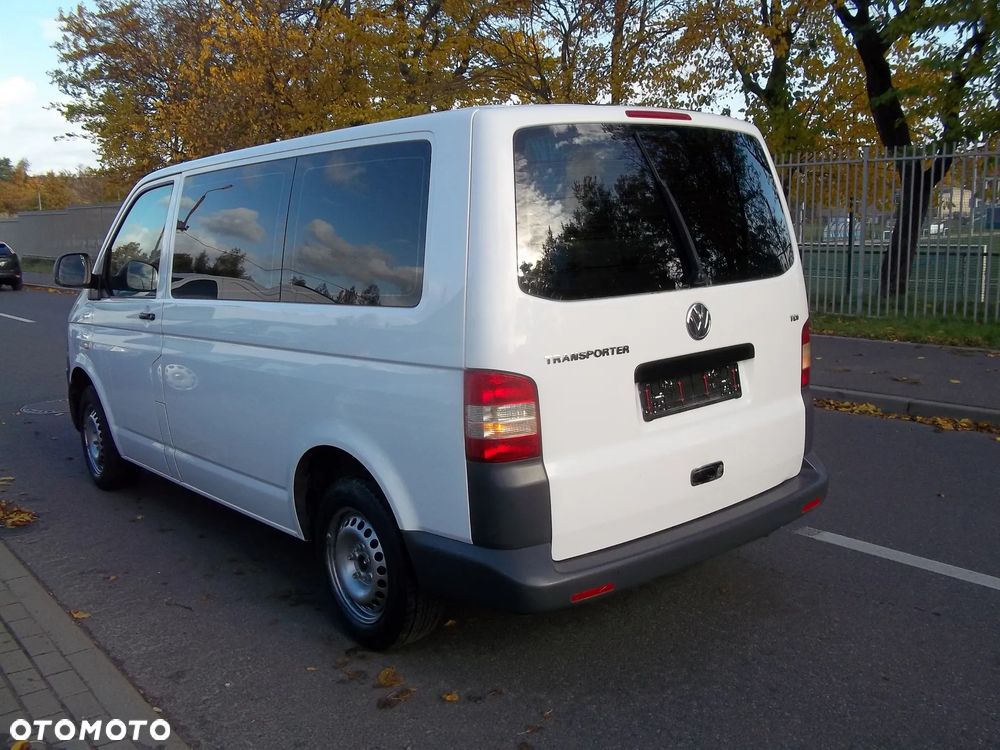 Volkswagen Transporter - 3