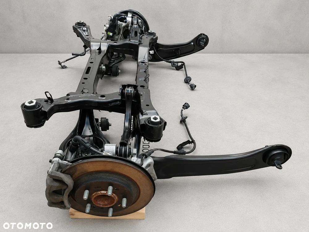 KIA NIRO II SG2 1.6 Hybrid kompletne tylne zawieszenie belka wahacze piasty zaciski OEM - 11