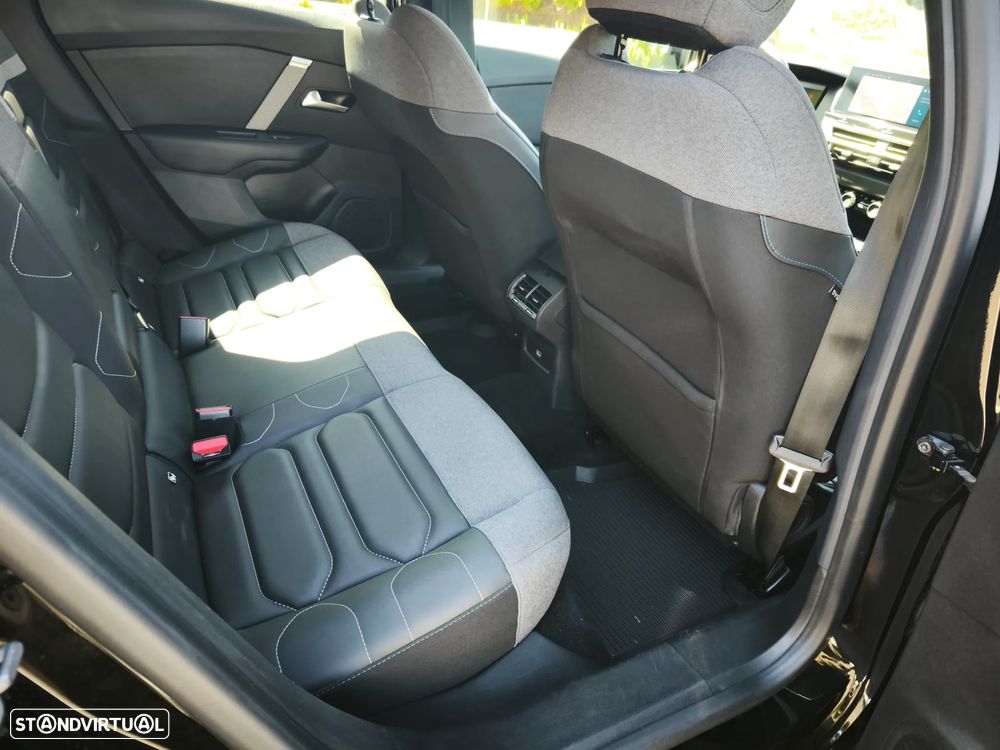 Citroën C4 PureTech 130 Stop&Start EAT8 SHINE - 10