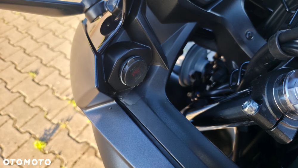 Kawasaki Z 650 - 9