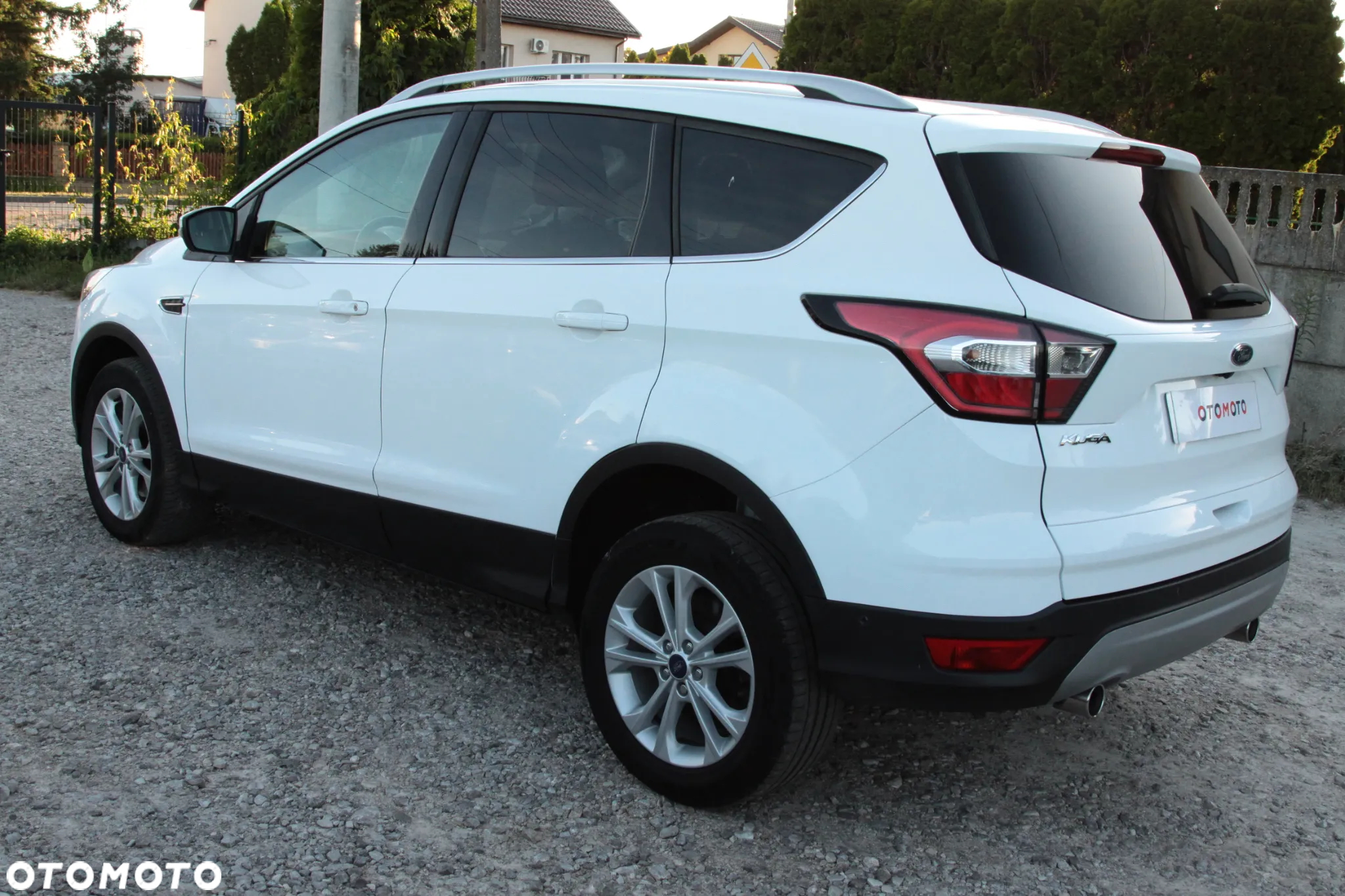 Ford Kuga 2.0 TDCi 2x4 ST-Line - 8