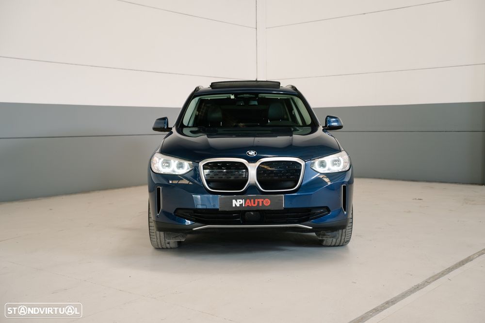 BMW iX3 - 15