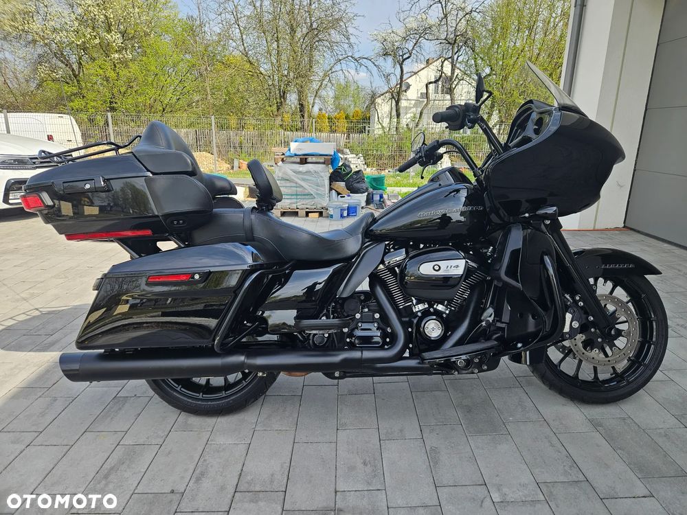 Harley-Davidson Touring Road Glide - 22