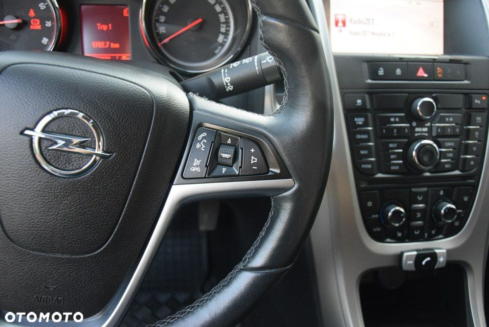 Opel Astra 1.4 Turbo Design Edition - 31