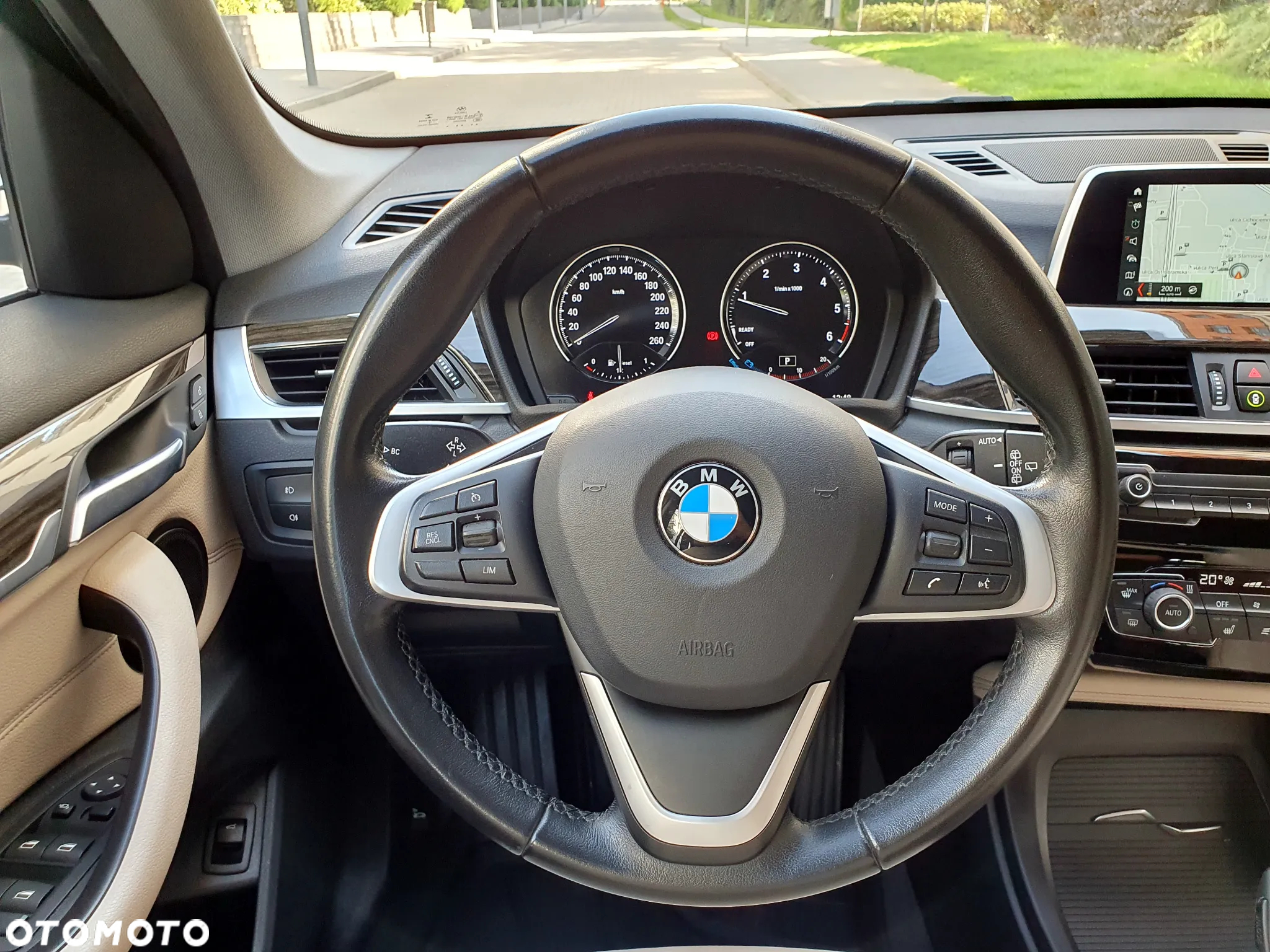 BMW X1 xDrive20d Sport Line - 12