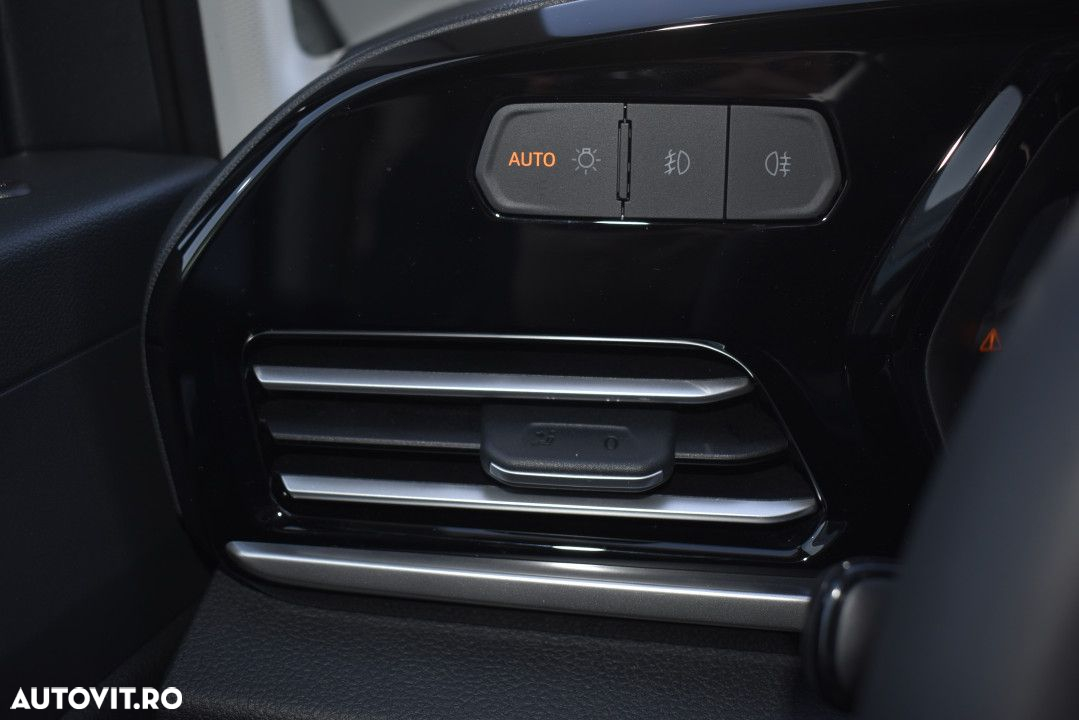 Ford Tourneo Connect - 17