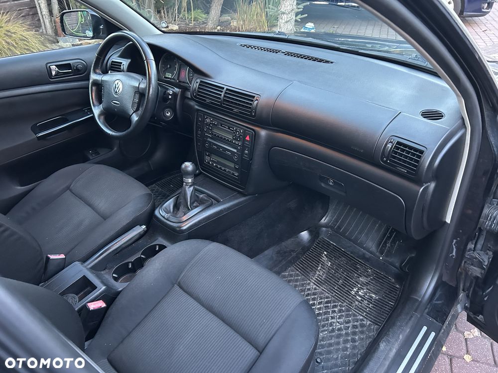 Volkswagen Passat - 9