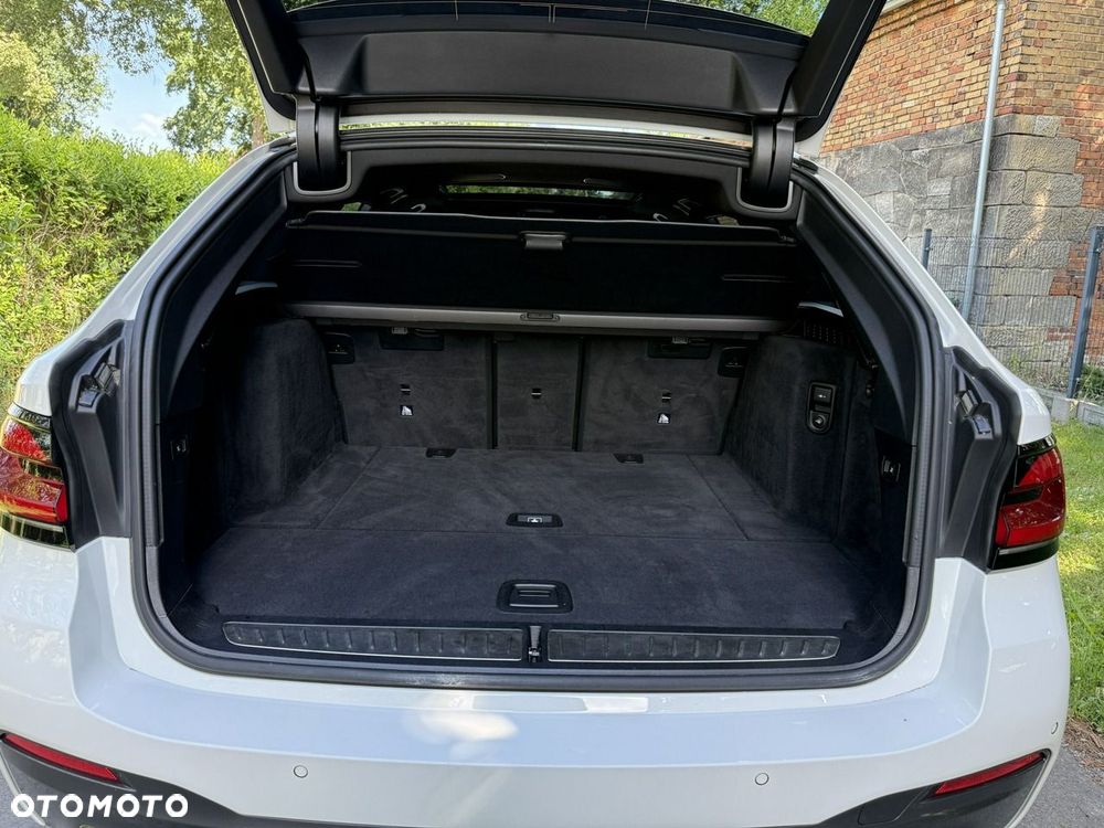 BMW Seria 5 530d mHEV M Sport sport - 25