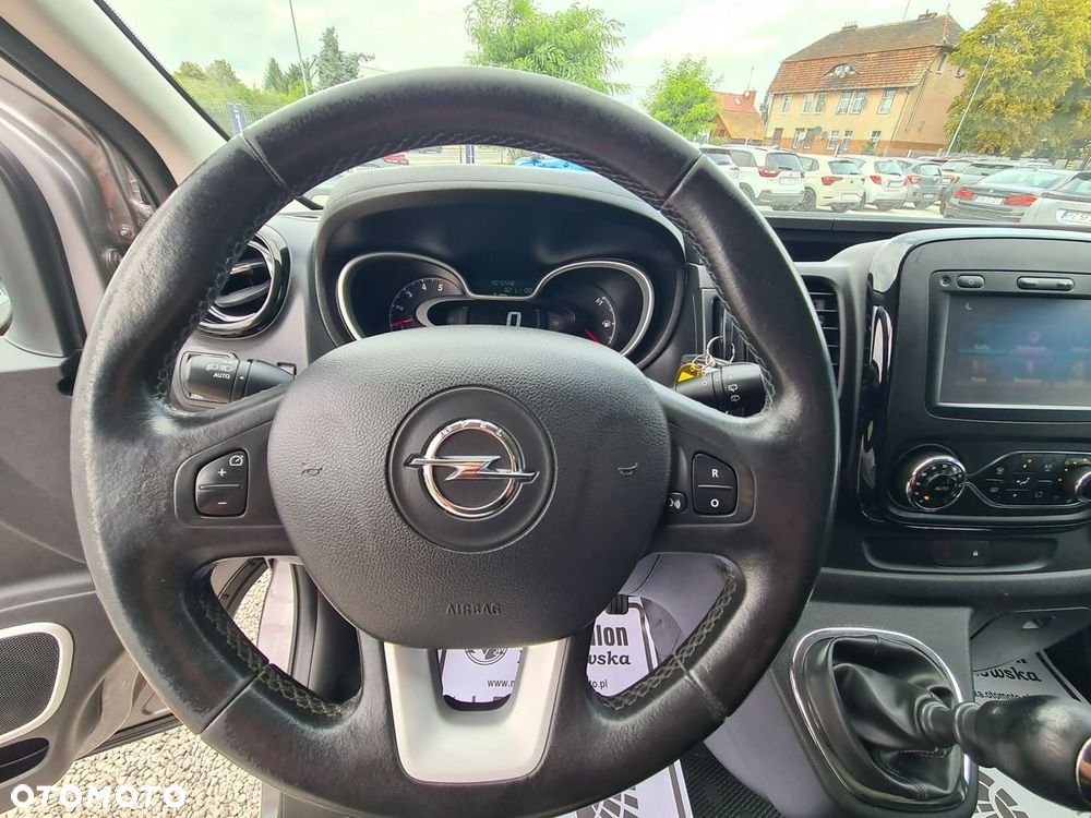 Opel Vivaro - 22