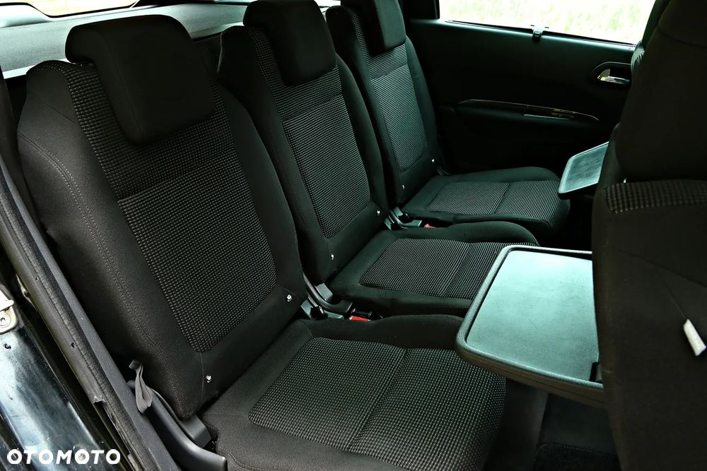 Peugeot 5008 HDI 150 Business-Line - 9