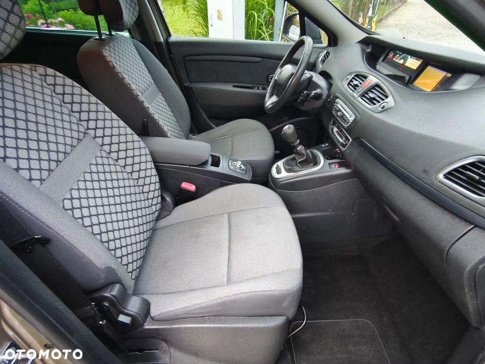 Renault Scenic 1.6 16V 110 TomTom Edition - 22