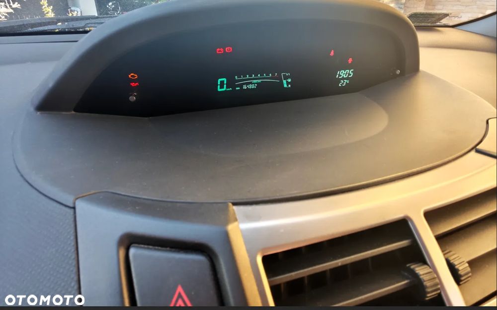 Toyota Yaris - 13