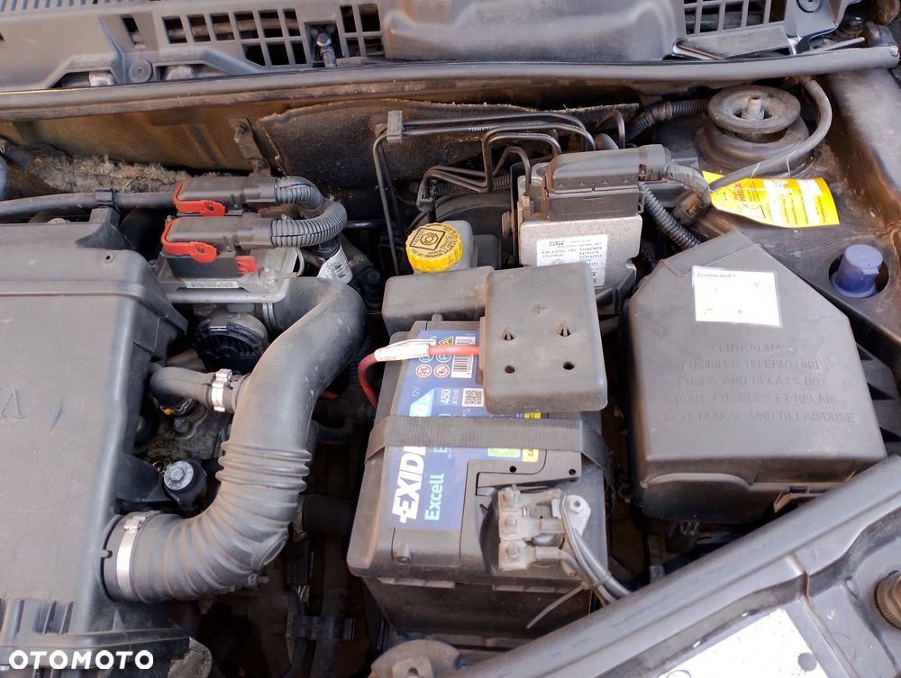 Lancia Ypsilon 1.4 16V Class - 10