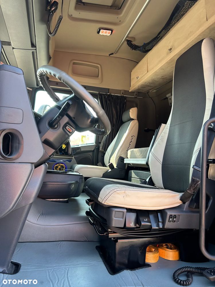 Scania R450 LOW DECK / RETARDER / NOWY TACHOGRAF / ZBIORNIKI 1400 L / PRODUKCJA 2014 ROK / MEGA !! - 23