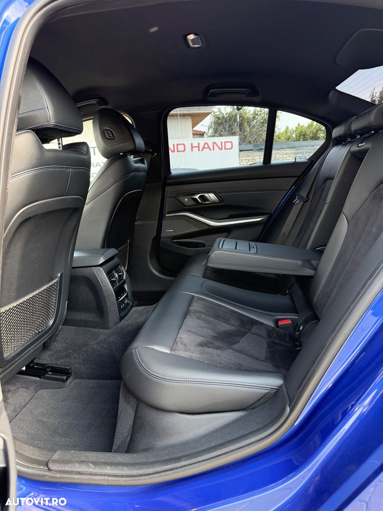 BMW Seria 3 330e Aut. M Sport - 13