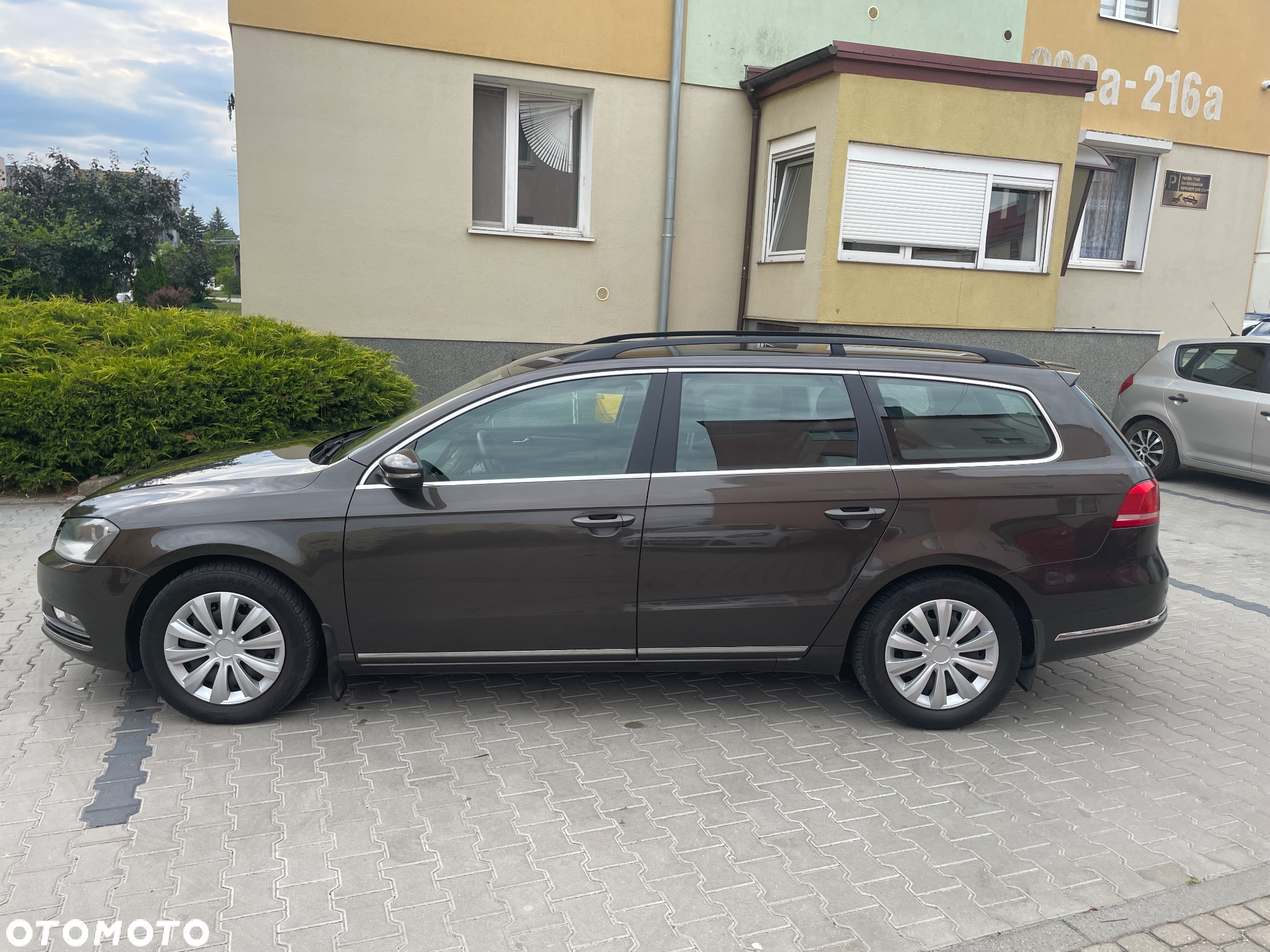 Volkswagen Passat 2.0 TDI Comfortline - 13