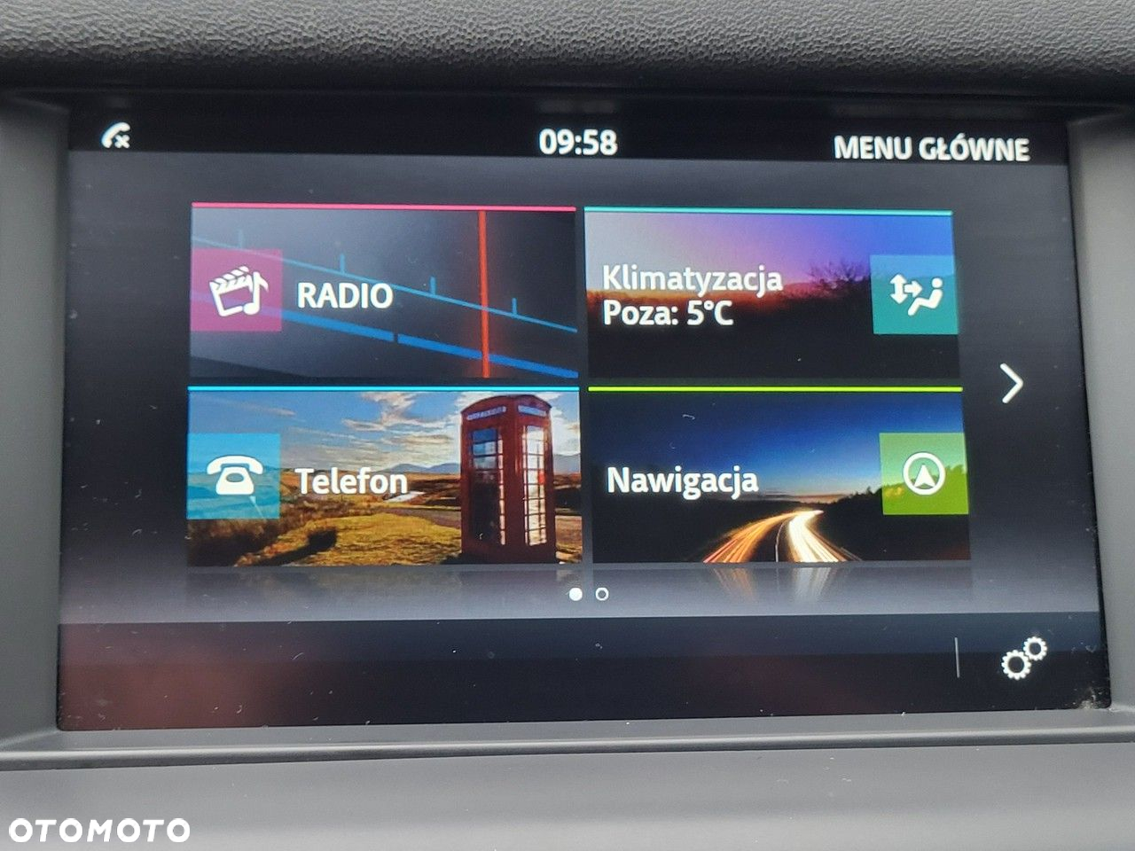Land Rover Discovery Sport - 27