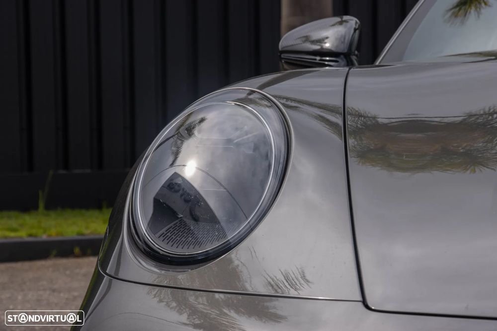 Porsche 911 (992) Targa 4 GTS PDK - 10
