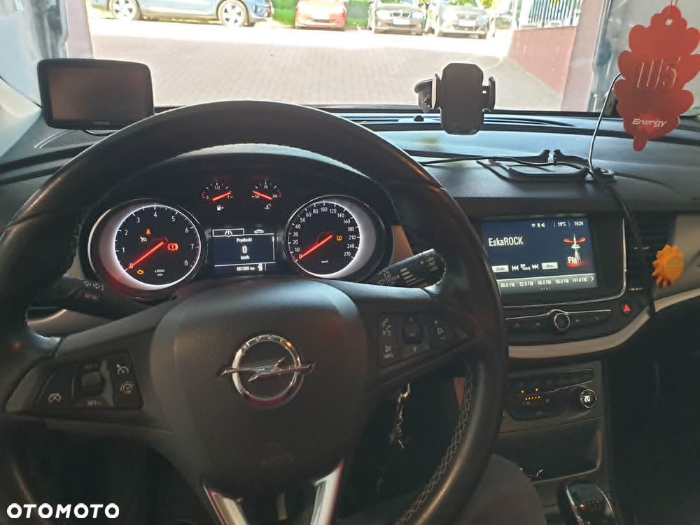 Opel Astra 1.4 T Dynamic - 4