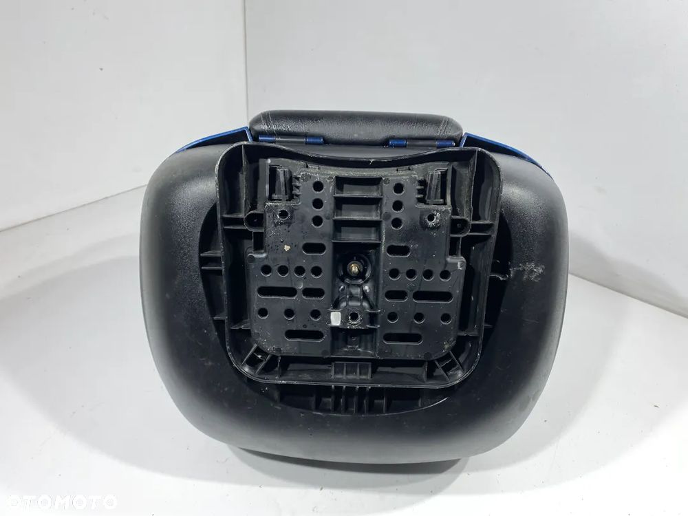 Kufer schowek  Piaggio Medley 125 - 9