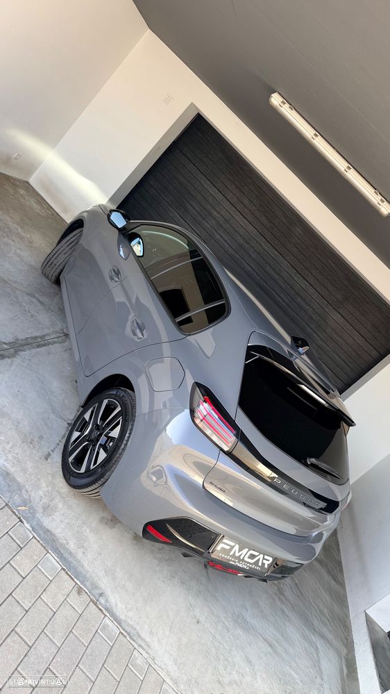 Peugeot 208 1.2 PureTech Allure - 2