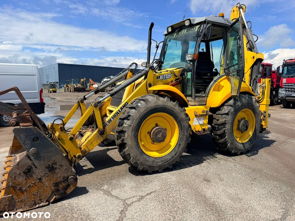 New Holland b115 - 1