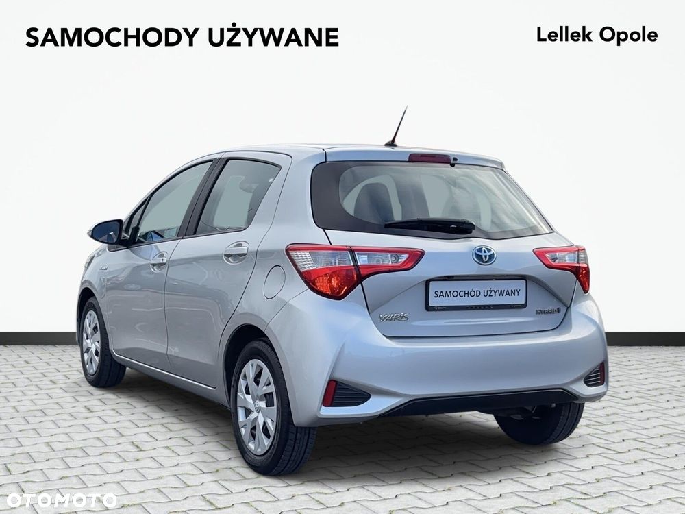 Toyota Yaris - 8