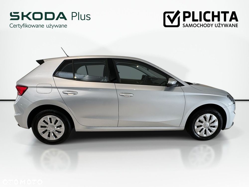 Skoda Fabia 1.0 Essence - 5