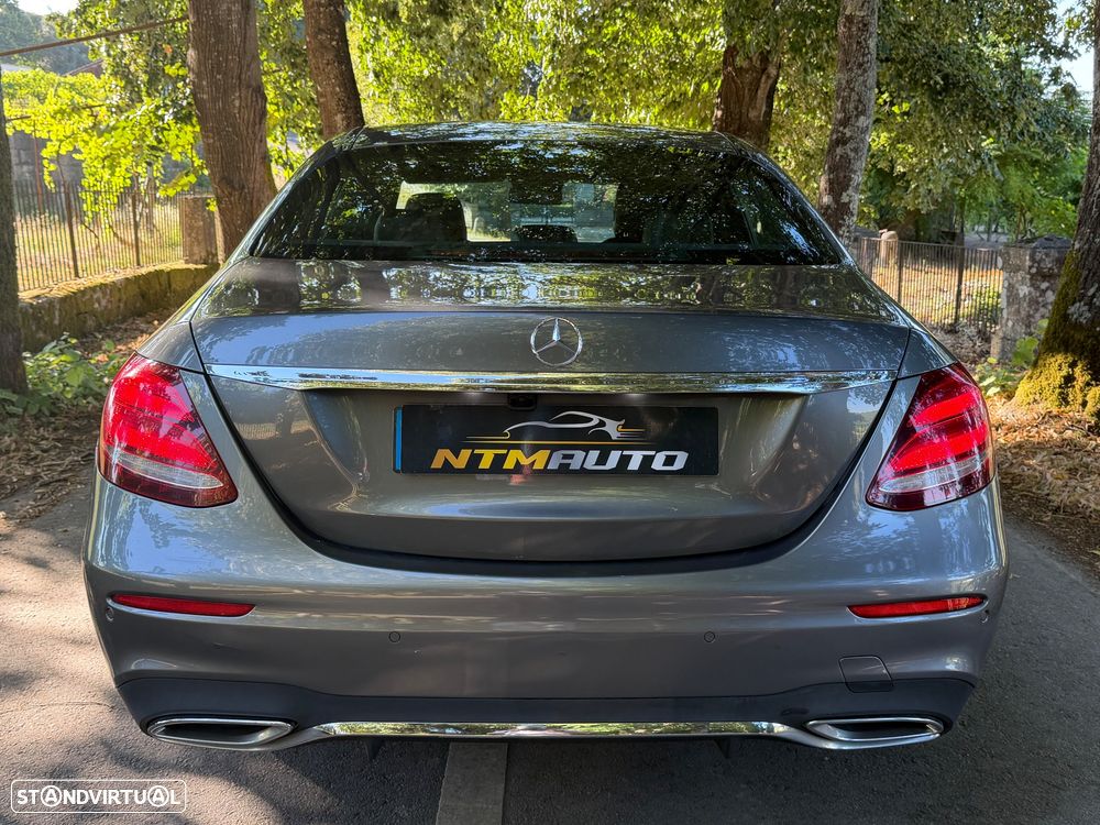 Mercedes-Benz E 220 d 9G-TRONIC AMG Line - 11