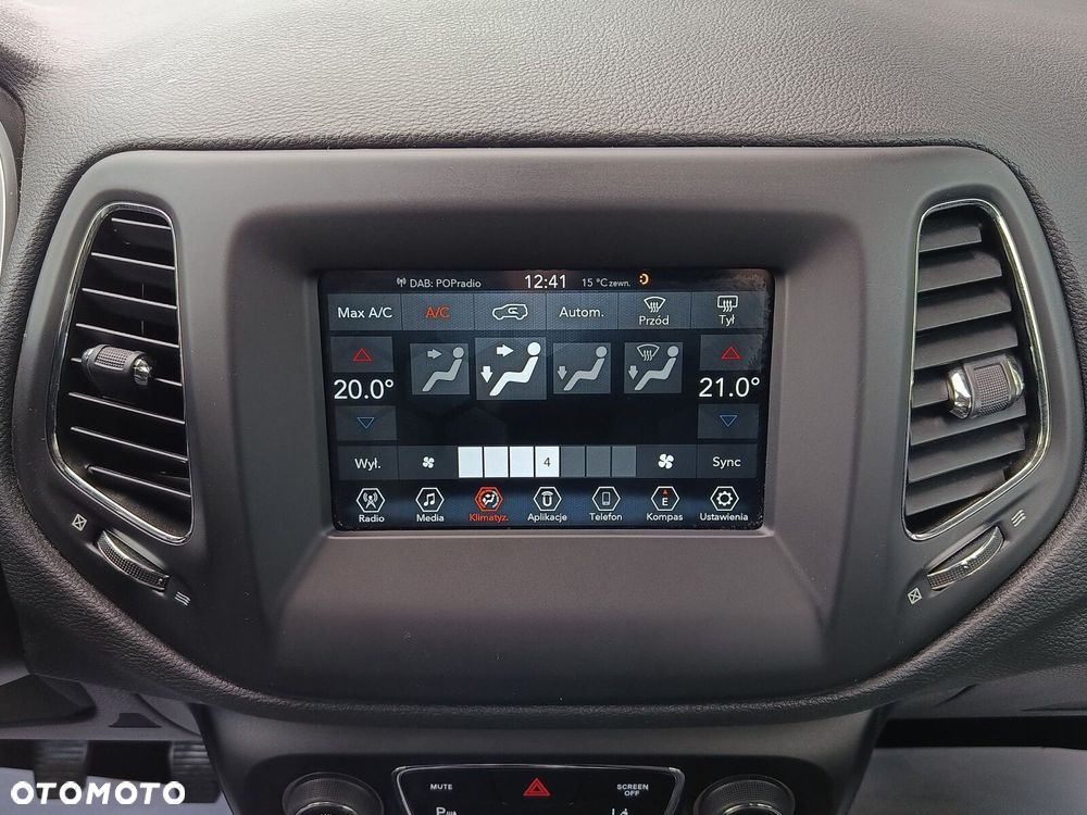 Jeep Compass - 18