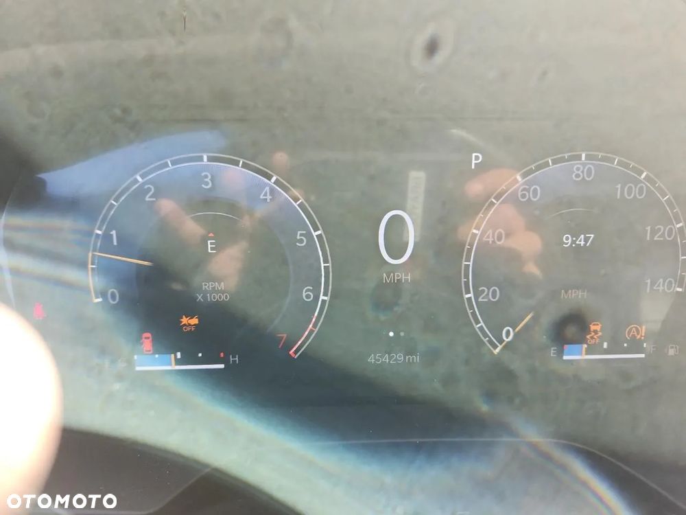 Jeep Grand Cherokee - 9