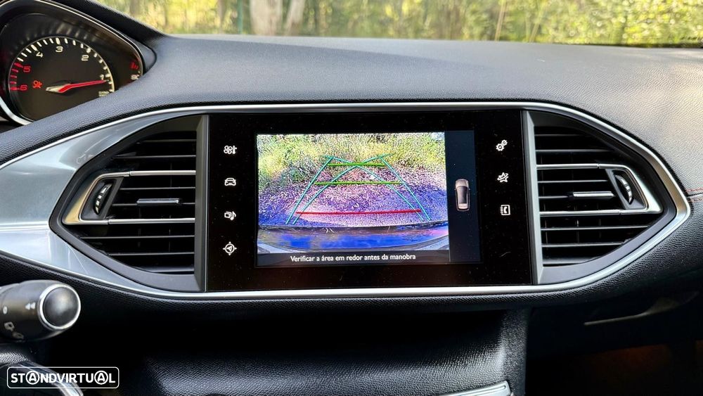 Peugeot 308 SW 1.6 BlueHDi GT Line - 37