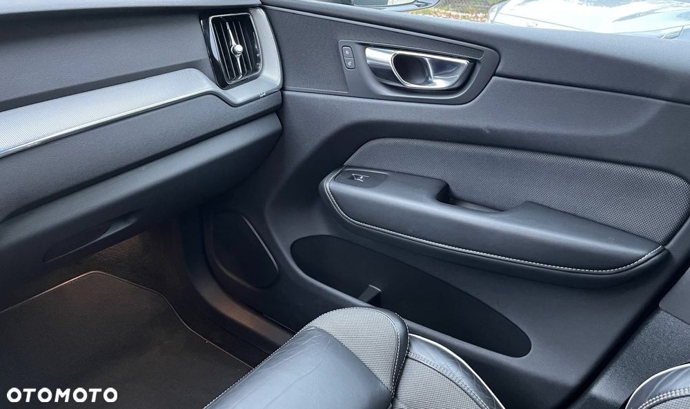 Volvo XC 60 2022