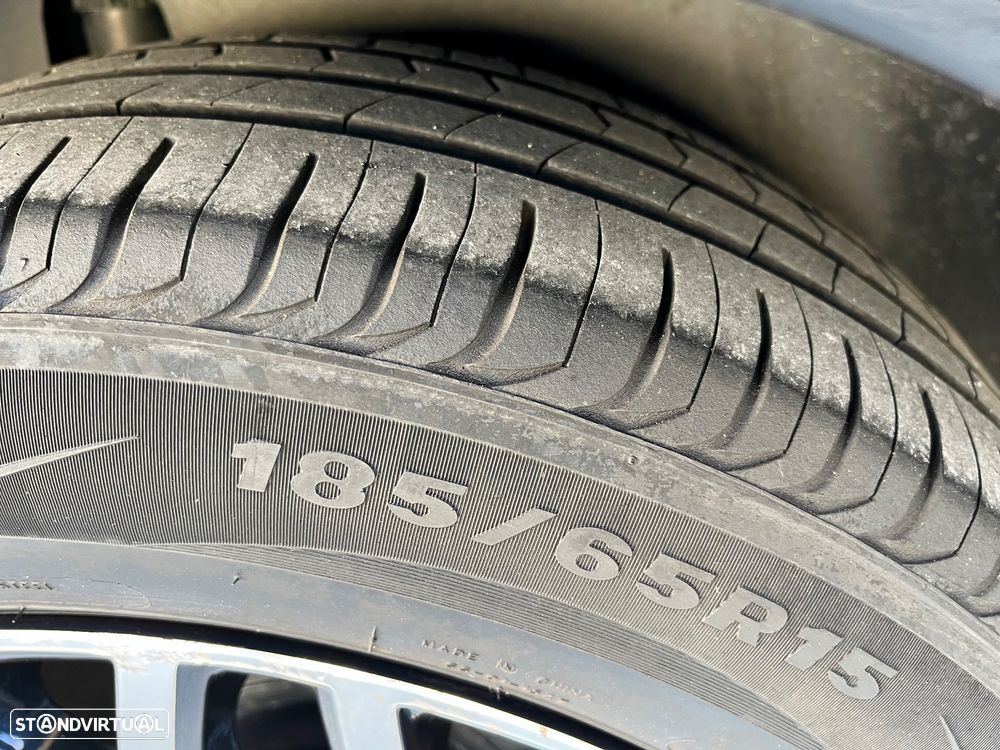 Peugeot 208 1.6 BlueHDi Allure - 18