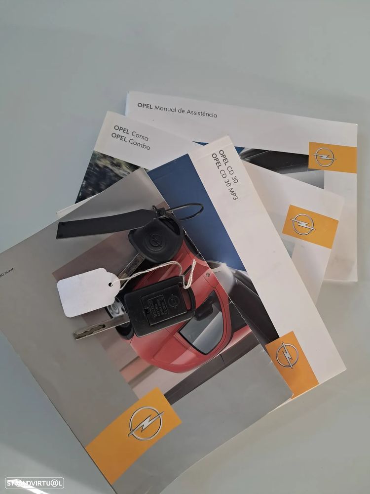 Opel CORSA C VAN - 19