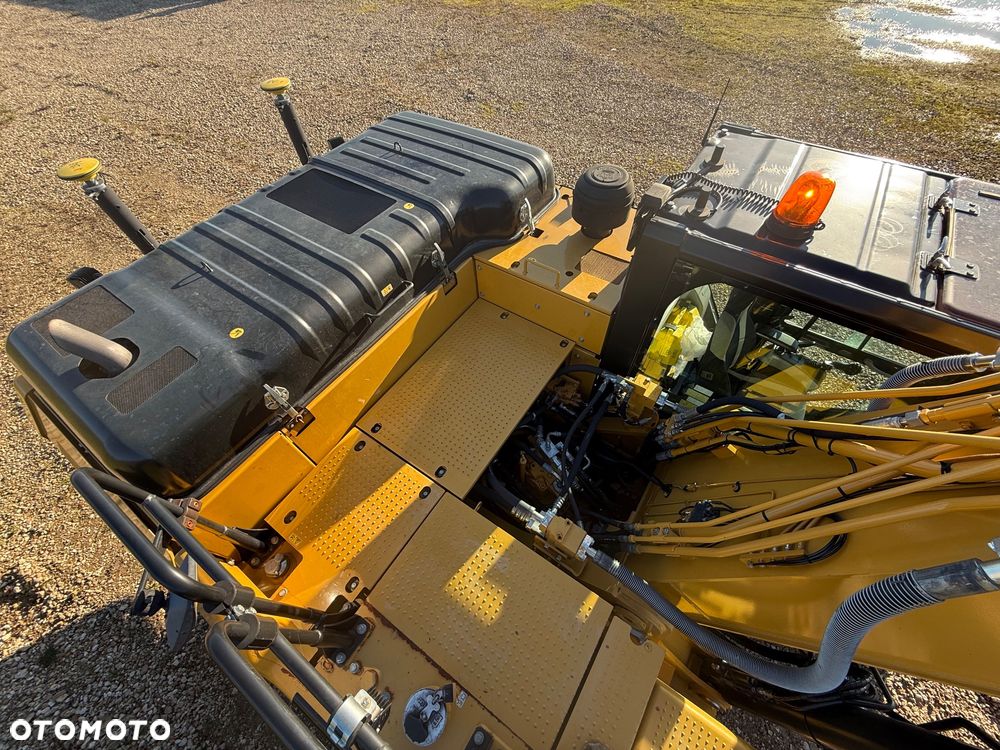 Caterpillar 330 FL - 15