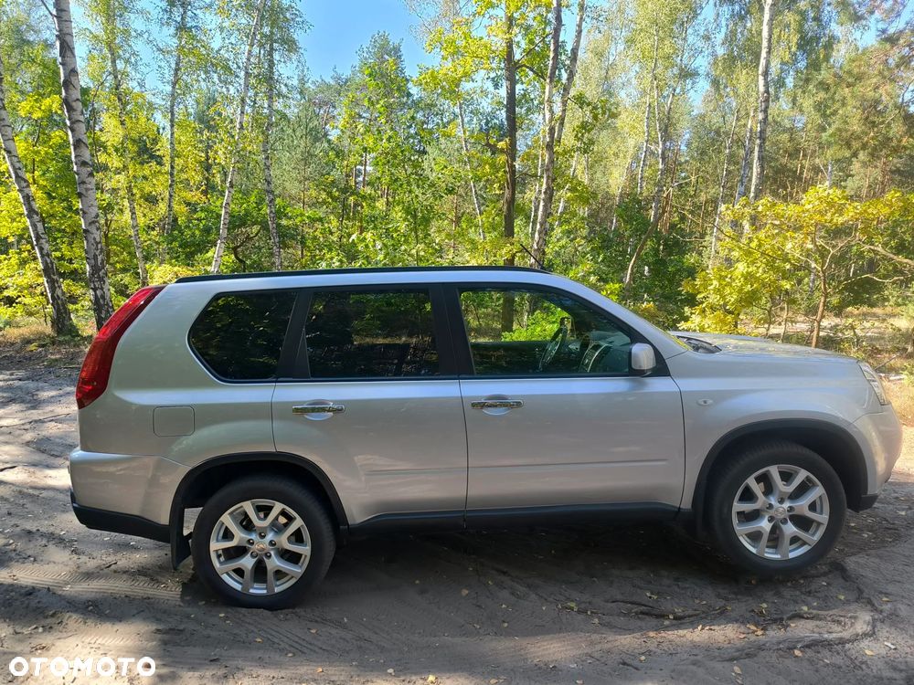 Nissan X-Trail 2.0 dCi 4x4 DPF Platinum - 11
