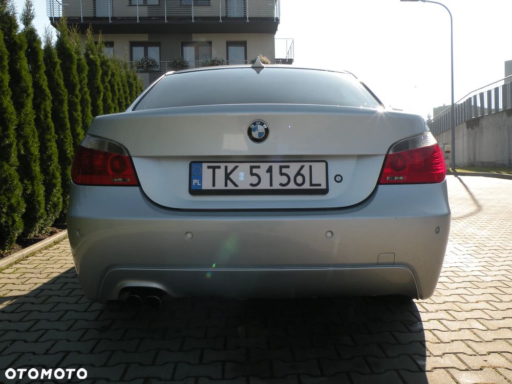 BMW Seria 5 523i - 7